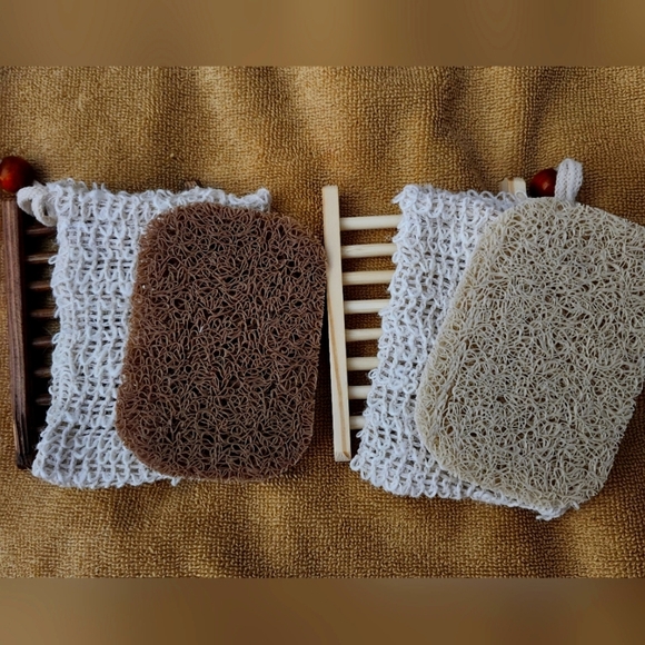 Natural Loofah, Soap Saver Bag, and Wooden Holder Unisex Choose Color - Picture 1 of 4